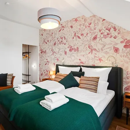 Nussknacker Suite - Ankommen&Wohlfühlen mit viel Raum für 8 Gäste 3 Schlafzimmer Dachterrasse Freunde Familien 120qm