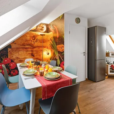 Nussknacker Suite - Ankommen & Wohlfuehlen - Viel Raum Fuer 8 Gaeste 3 Schlafzimmer Dachterrasse Freunde Familien 2 Wc 120Qm شقة شيمنيتز