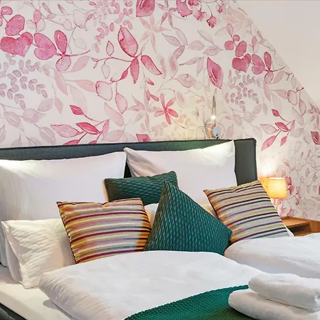 Nussknacker - Pro Max - Ankommen & Wohlfuehlen - Viel Raum 3 Schlafzimmer Dachterrasse Freunde Familien Arbeiten 2 Wc 120qm Apartment