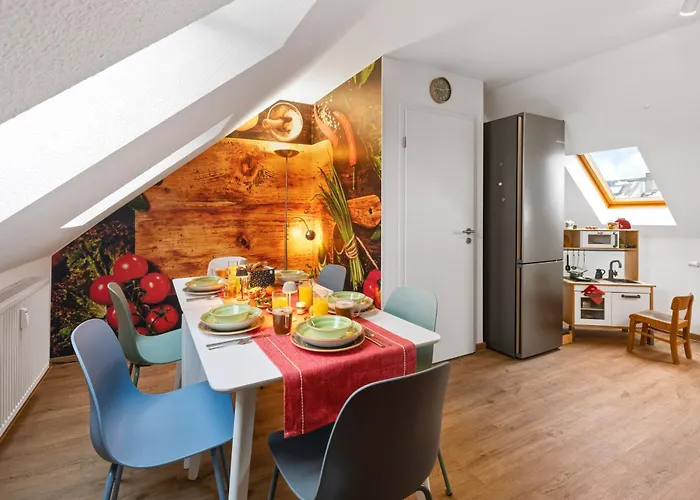 Nussknacker Suite - Ankommen & Wohlfuehlen - Viel Raum Fuer 8 Gaeste 3 Schlafzimmer Dachterrasse Freunde Familien 2 Wc 120Qm Lejlighed Chemnitz