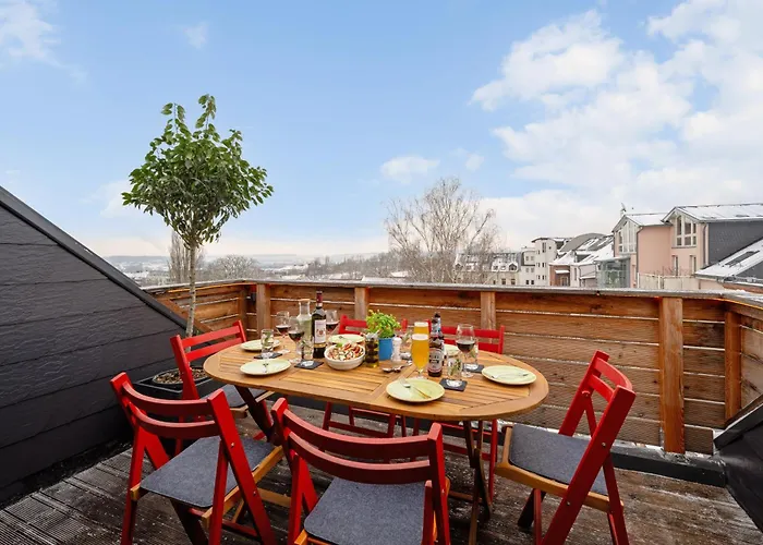 Nussknacker Suite - Ankommen & Wohlfuehlen - Viel Raum Fuer 8 Gaeste 3 Schlafzimmer Dachterrasse Freunde Familien 2 Wc 120Qm شقة *