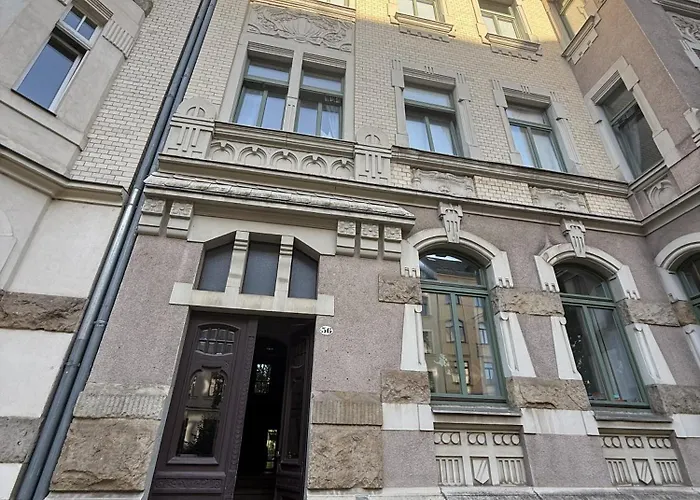 Nussknacker Suite - Ankommen & Wohlfuehlen - Viel Raum Fuer 8 Gaeste 3 Schlafzimmer Dachterrasse Freunde Familien 2 Wc 120Qm Lejlighed Chemnitz