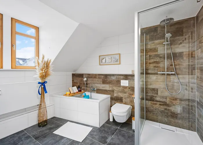 شقة Nussknacker Suite - Ankommen & Wohlfuehlen - Viel Raum Fuer 8 Gaeste 3 Schlafzimmer Dachterrasse Freunde Familien 2 Wc 120Qm *