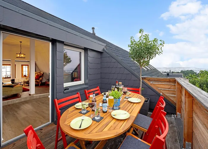 Nussknacker Suite - Ankommen & Wohlfuehlen - Viel Raum Fuer 8 Gaeste 3 Schlafzimmer Dachterrasse Freunde Familien 2 Wc 120Qm *